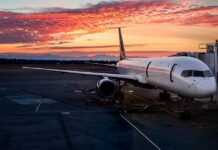 Преимущества авиаперевозок груза в Москву из Южно-Сахалинска