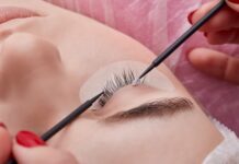 Ремувер для снятия ресниц: какие бывают и как пользоваться