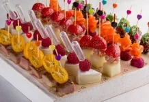 ак готовятся канапе: простой рецепт