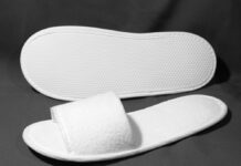 Чем хороши тапочки из овчины?