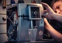 Ремонт кофемашин – заняться самому или довериться профессионалам?