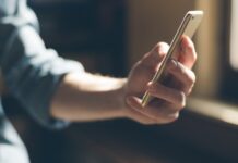 Зачем нужен номер телефона при регистрации в социальных сетях?